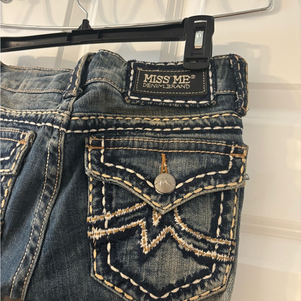 Miss Me Women’s Jeans Sz 26 LIKE NEW! - Picture 3 of 5